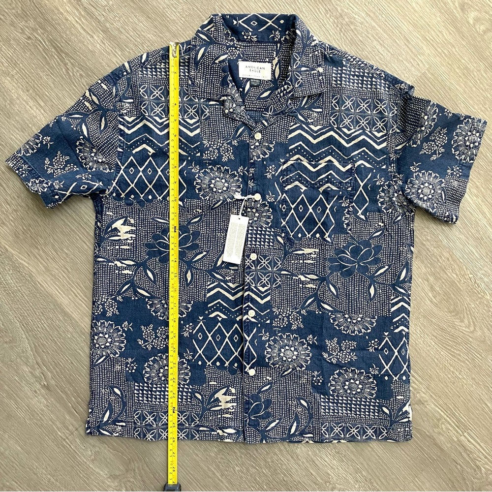 NWOT American Eagle Printed Button-Up Poolside Shirt Men's XS Short Sleeve Blue - Picture 10 of 11